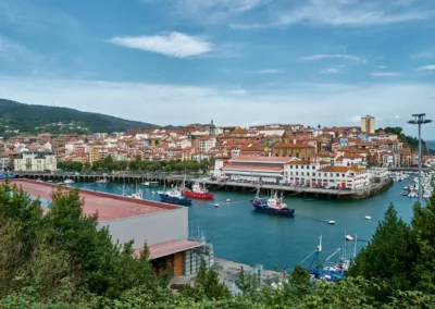 petit port de pêche typique du Pays Basque