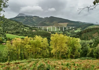 un récent ouvrage routier, pour relier les régions montagneuses du Pays Basque